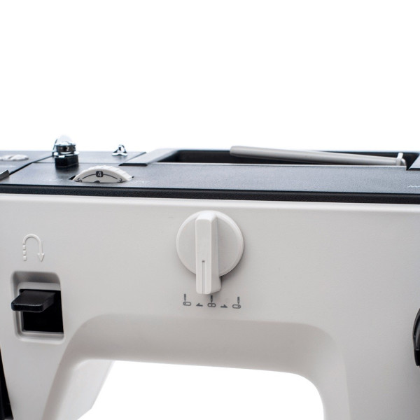 Necchi Q132A Nähmaschine